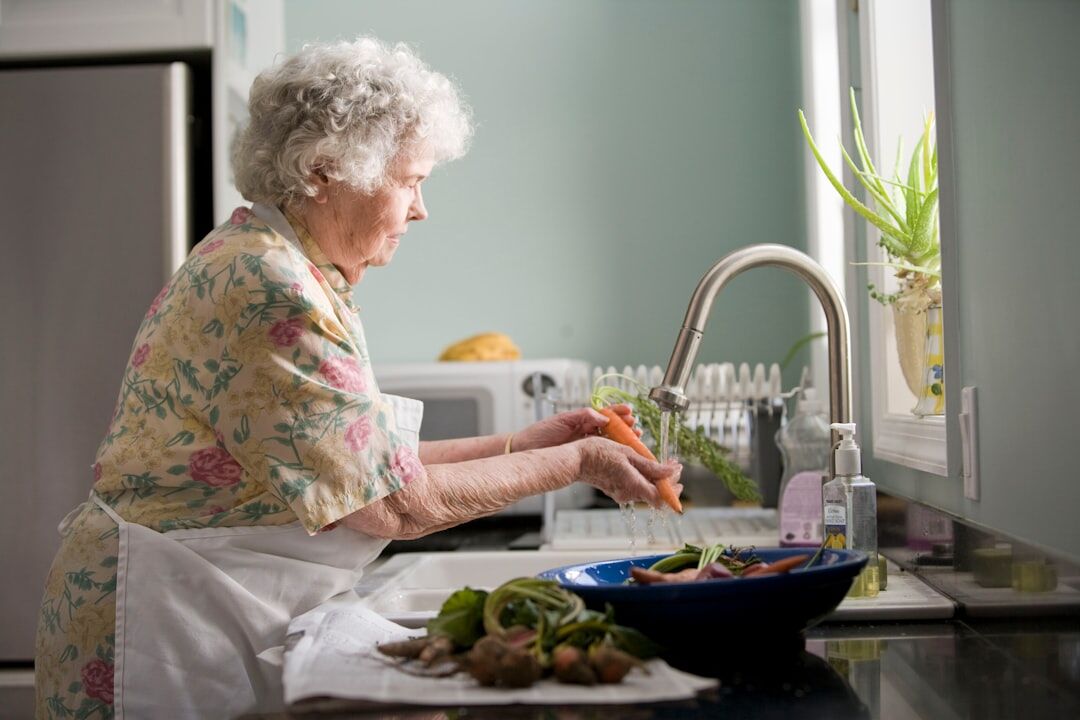 seniors cooking healthy meal